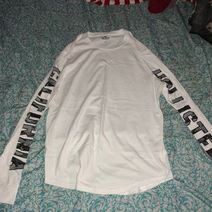 Hollister Long Sleeve T-shirt